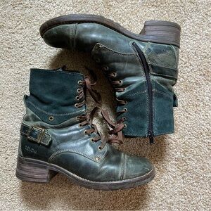 Taos Crave boots - forest green.